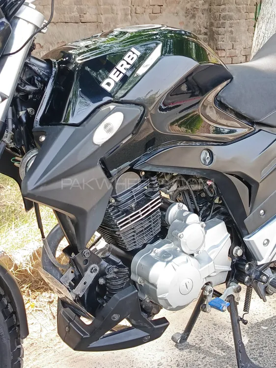 Derbi ETX 150 2018 for Sale Derbi ETX 150 2018 for Sale Image-6