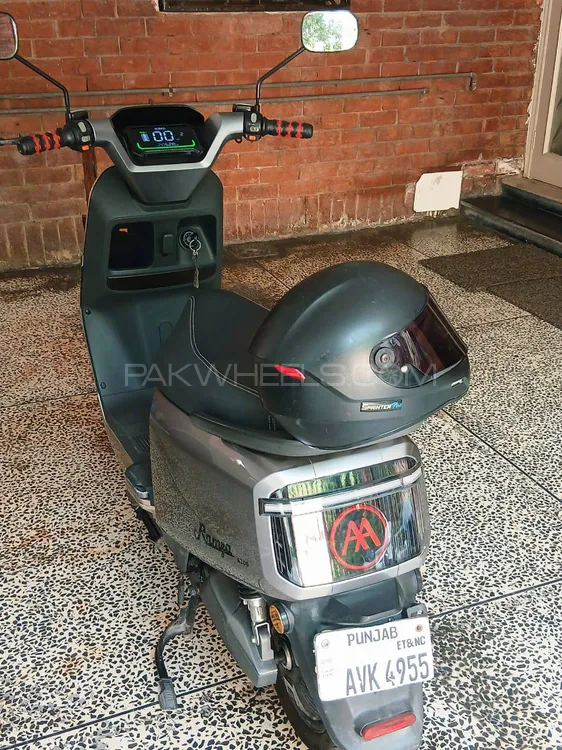 Evee C1 2024 for Sale Image-1