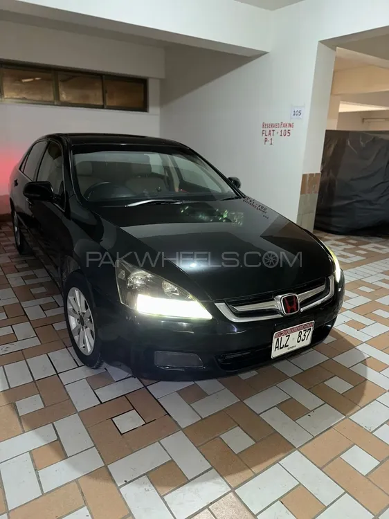 Honda Accord 2006 for Sale in Karachi Image-1