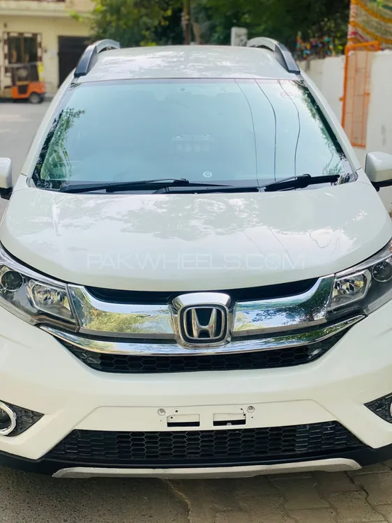 Honda BR-V 2018 for Sale in Lahore Image-1