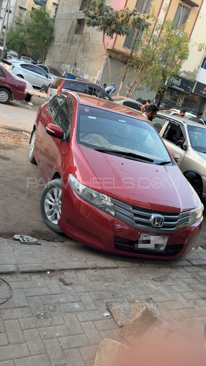 Honda City 2013 for Sale in Karachi Image-1