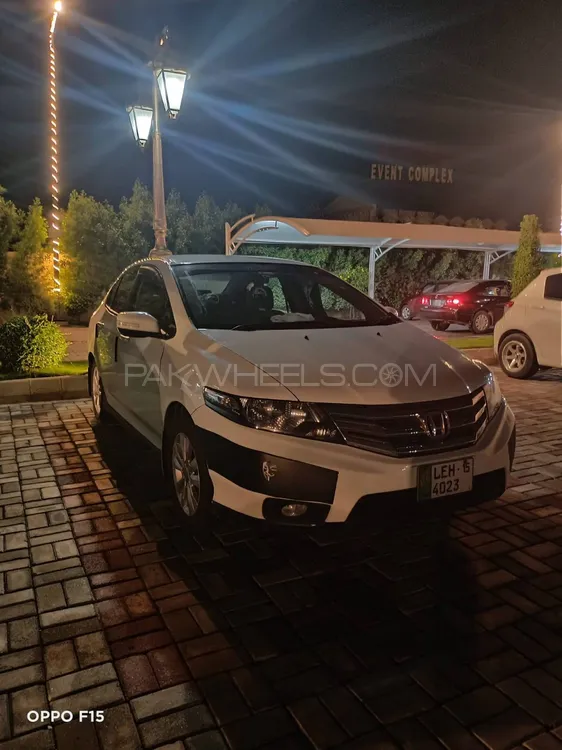Honda City 2015 for Sale in Faisalabad Image-1