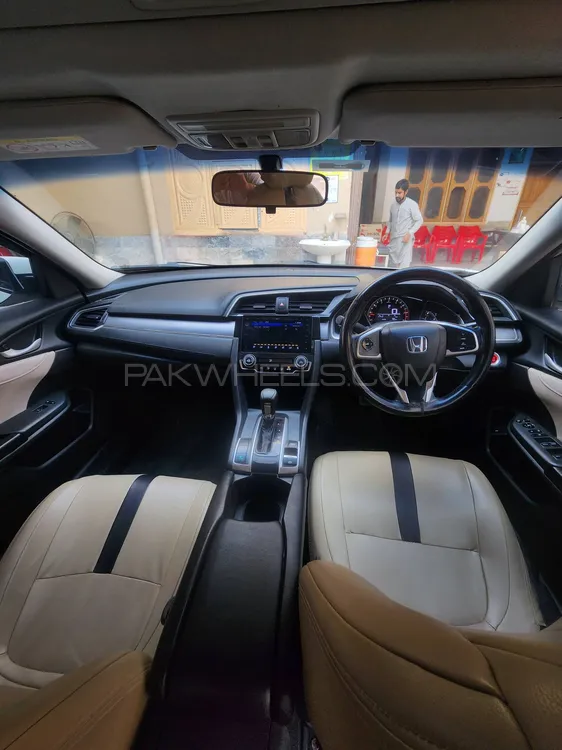 Honda Civic 2016 for Sale in Peshawar Image-1