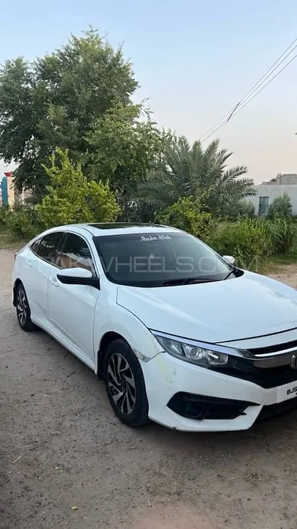ہونڈا سوک 2017 for Sale in بنوں ہونڈا سوک 2017 for Sale in بنوں Image-3