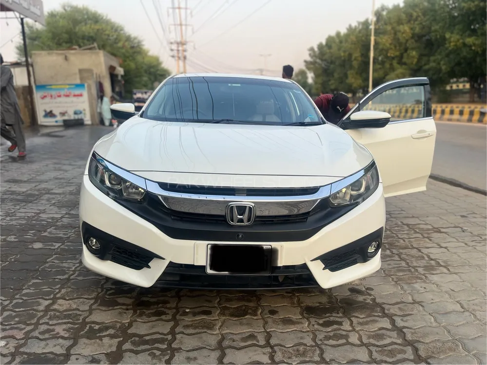 Honda Civic 2017 for Sale in Okara Image-1
