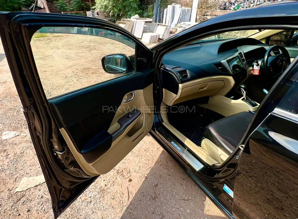 Honda Civic 2014 for Sale in Rawalpindi Honda Civic 2014 for Sale in Rawalpindi Image-13