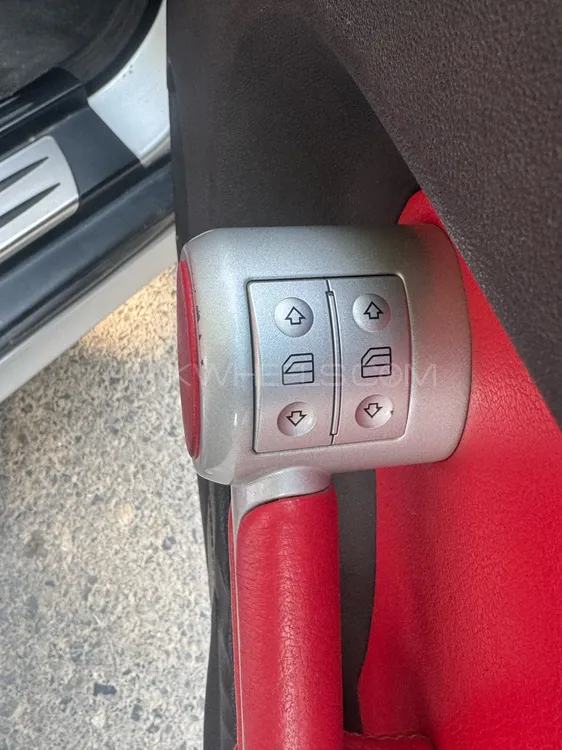 Mercedes Benz SLK Class 2007 for Sale in Lahore Mercedes Benz SLK Class 2007 for Sale in Lahore Image-15