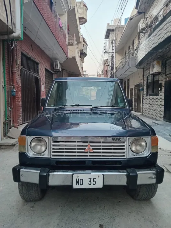 Mitsubishi Pajero 1988 for Sale in Lahore Image-1