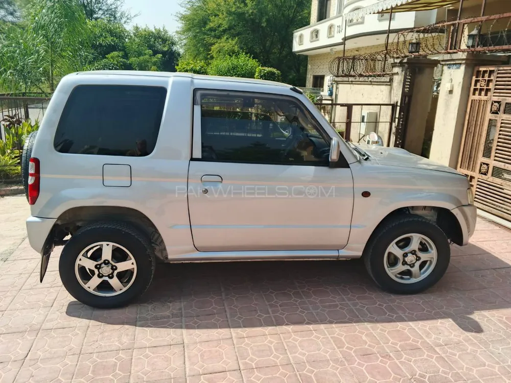 Mitsubishi Pajero Mini 2012 for Sale in Islamabad Image-1