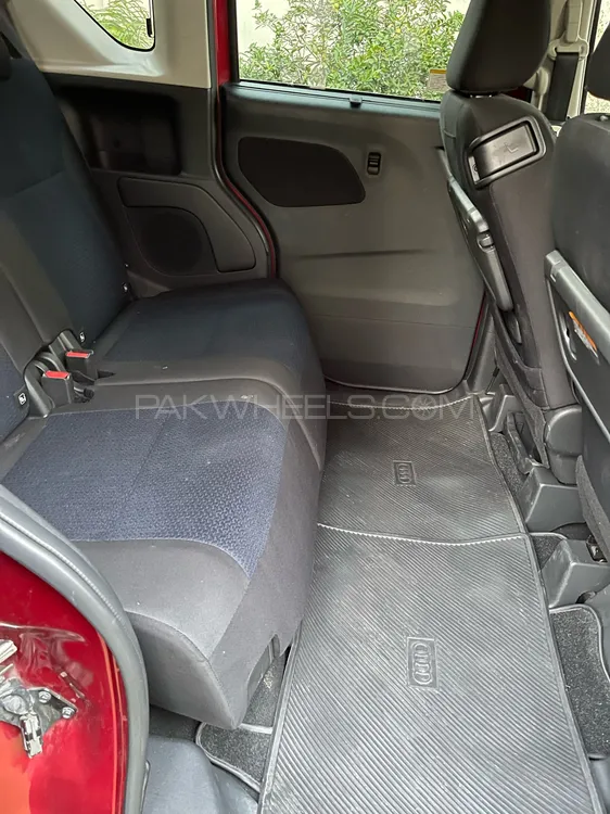 Nissan Dayz Roox 2021 for Sale in Lahore Nissan Dayz Roox 2021 for Sale in Lahore Image-11