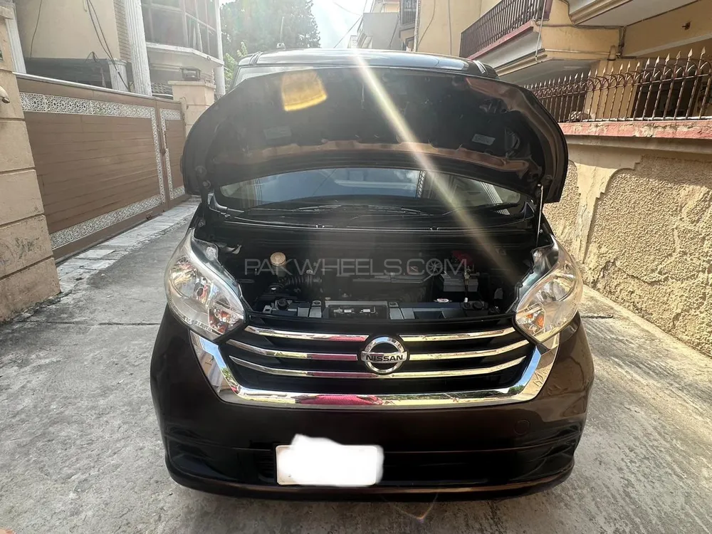 Nissan Dayz Roox 2017 for Sale in Rawalpindi Nissan Dayz Roox 2017 for Sale in Rawalpindi Image-9