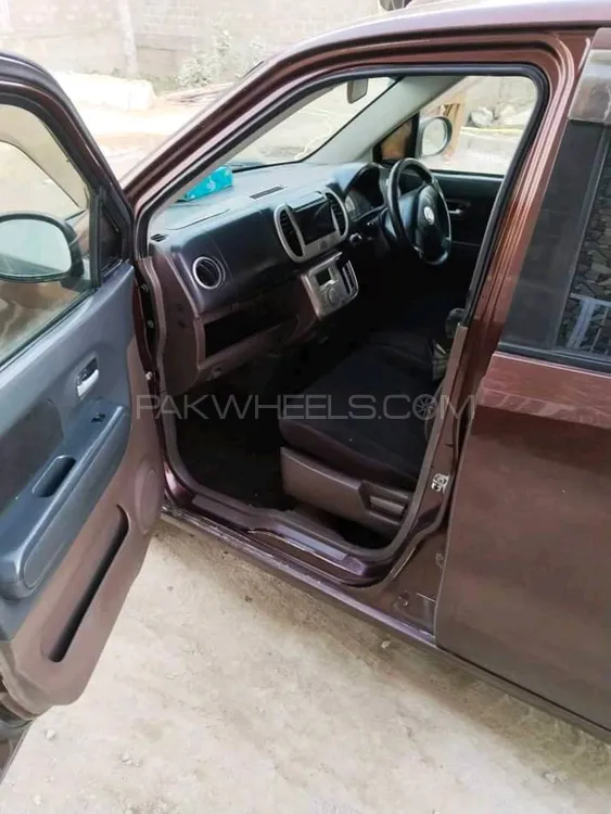 نسان موکو 2010 for Sale in کراچی نسان موکو 2010 for Sale in کراچی Image-8