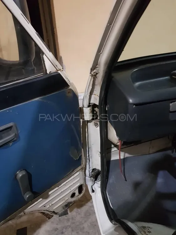 Suzuki Bolan 2014 for Sale in Lahore Image-1