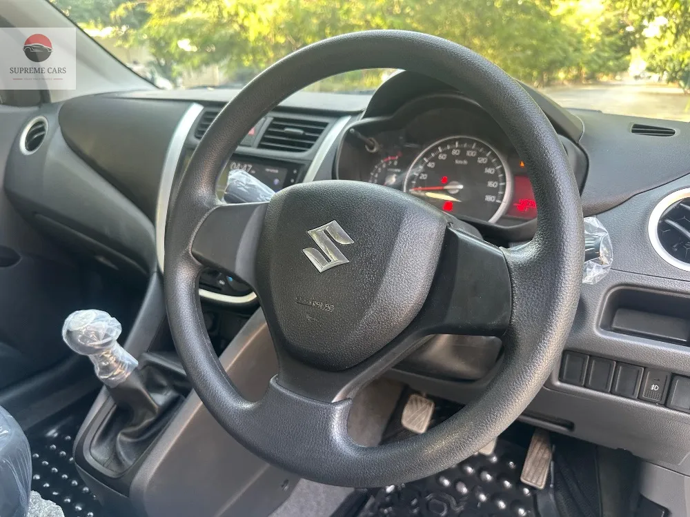 Suzuki Cultus 2023 for Sale in Karachi Suzuki Cultus 2023 for Sale in Karachi Image-24