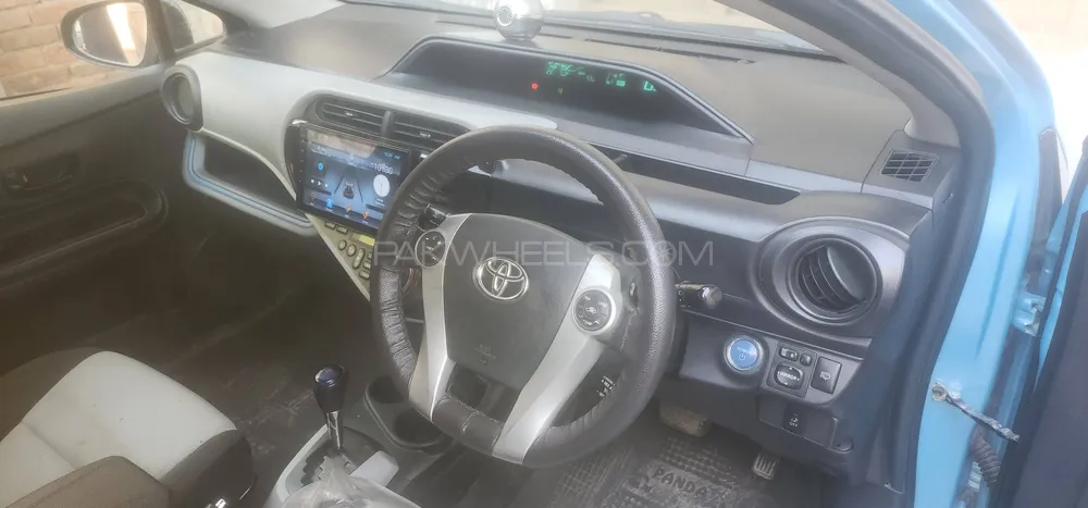 Toyota Aqua 2013 for Sale in Peshawar Image-1