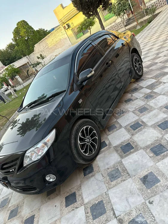 Toyota Corolla 2012 for Sale in Islamabad Image-1