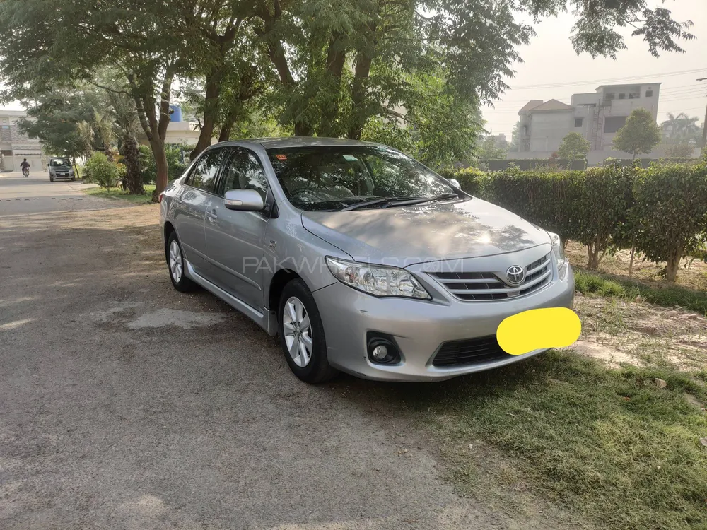 Toyota Corolla 2011 for Sale in Lahore Image-1
