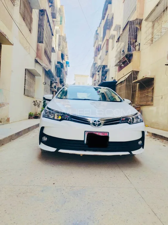 Toyota Corolla 2018 for Sale in Karachi Image-1
