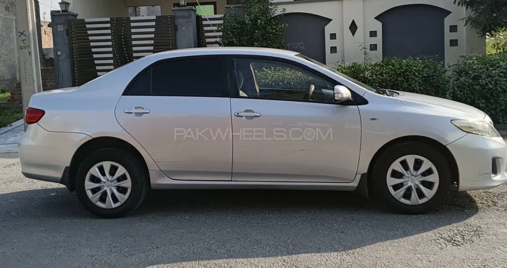 Toyota Corolla 2010 for Sale in Gujranwala Image-1