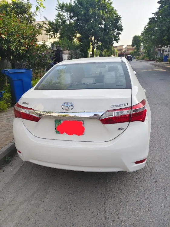 Toyota Corolla 2017 for Sale in Islamabad Image-1