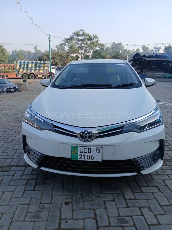Toyota Corolla 2018 for Sale in Lahore Image-1