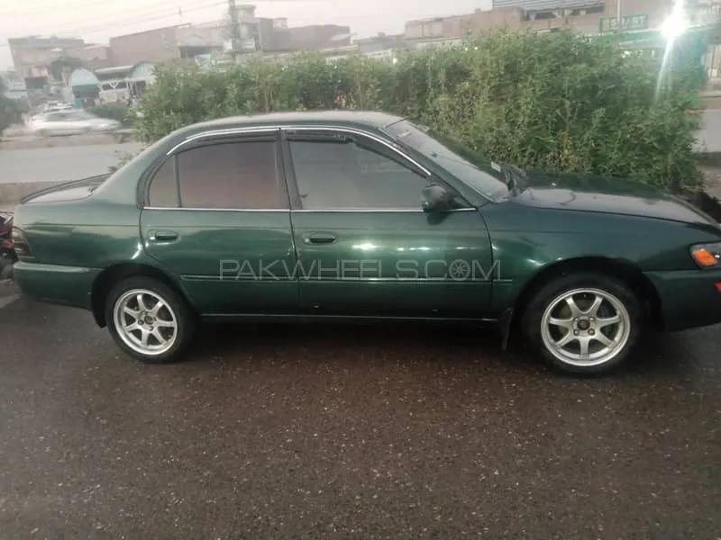 Toyota Corolla 2000 for Sale in Peshawar Image-1