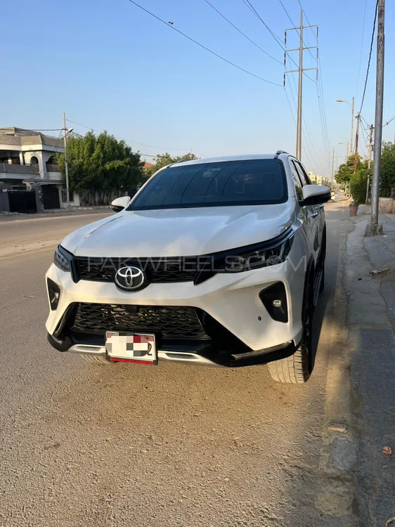 Toyota Fortuner 2023 for Sale in Karachi Image-1