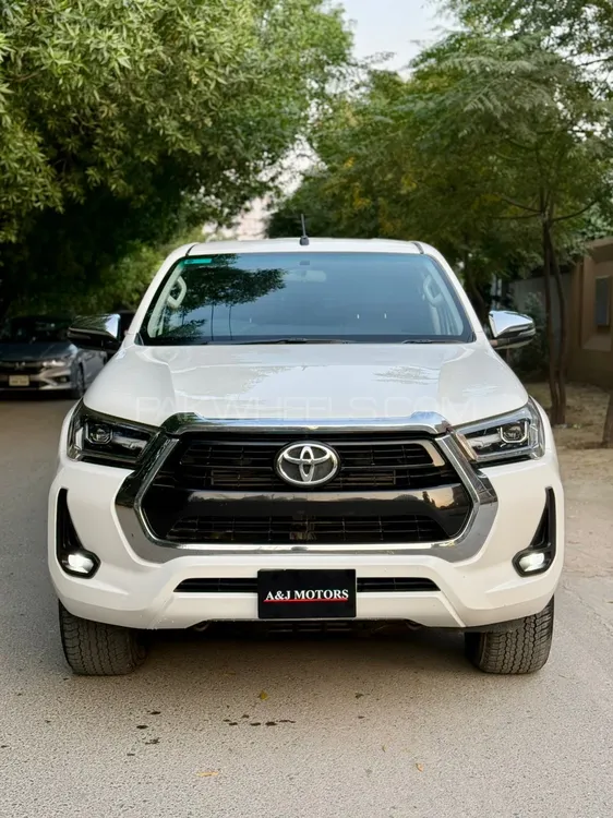 Toyota Hilux 2021 for Sale in Lahore Image-1