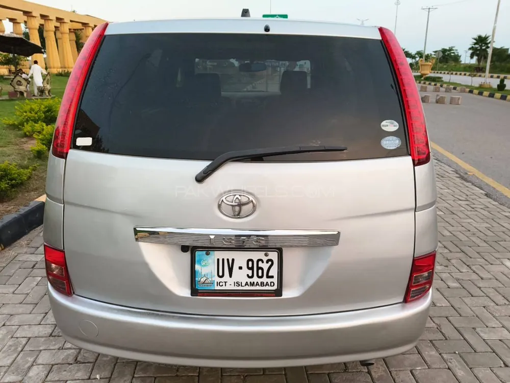 ٹویوٹا آئیسس 2006 for Sale in فتح جنگ ٹویوٹا آئیسس 2006 for Sale in فتح جنگ Image-7