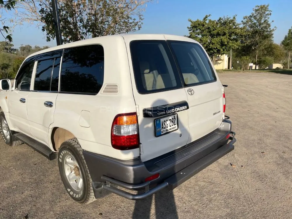 Toyota Land Cruiser 2000 for Sale in Islamabad Image-1