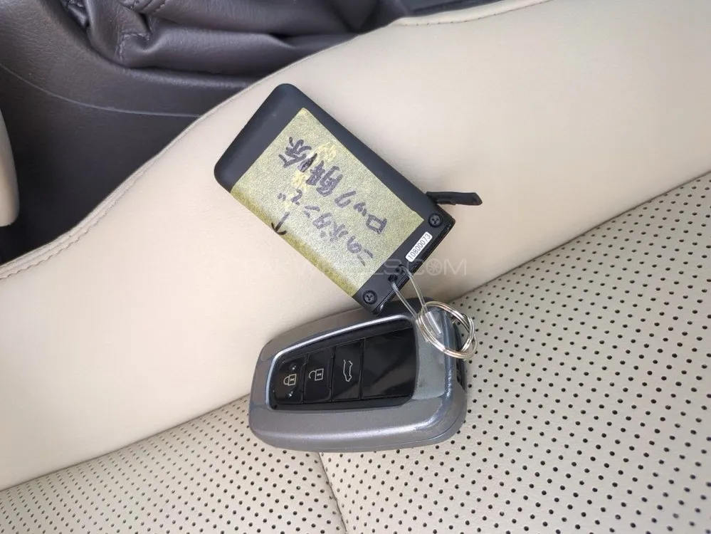 Toyota Prado 2021 for Sale in Hyderabad Toyota Prado 2021 for Sale in Hyderabad Image-11