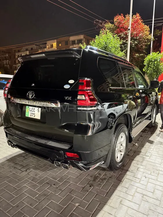 Toyota Prado 2011 for Sale in Islamabad Image-1
