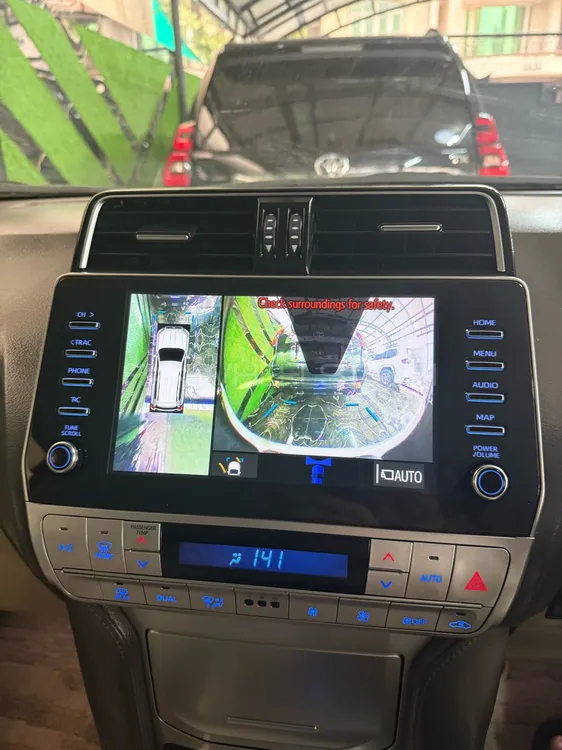 Toyota Prado 2020 for Sale in Gujranwala Toyota Prado 2020 for Sale in Gujranwala Image-12