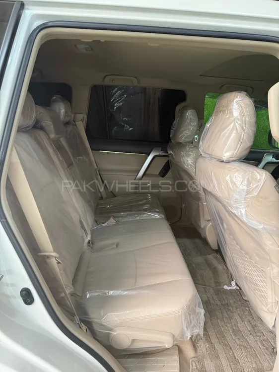 Toyota Prado 2020 for Sale in Gujranwala Toyota Prado 2020 for Sale in Gujranwala Image-14
