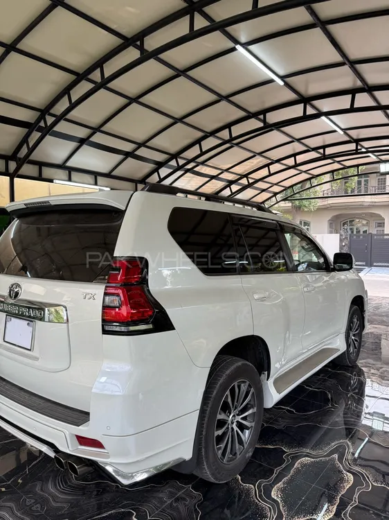 Toyota Prado 2020 for Sale in Gujranwala Toyota Prado 2020 for Sale in Gujranwala Image-6