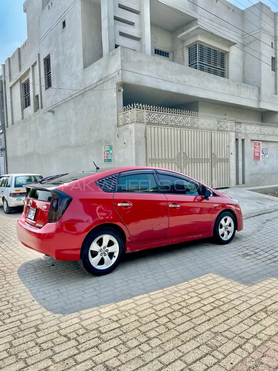 Toyota Prius 2010 for Sale in Okara Toyota Prius 2010 for Sale in Okara Image-8