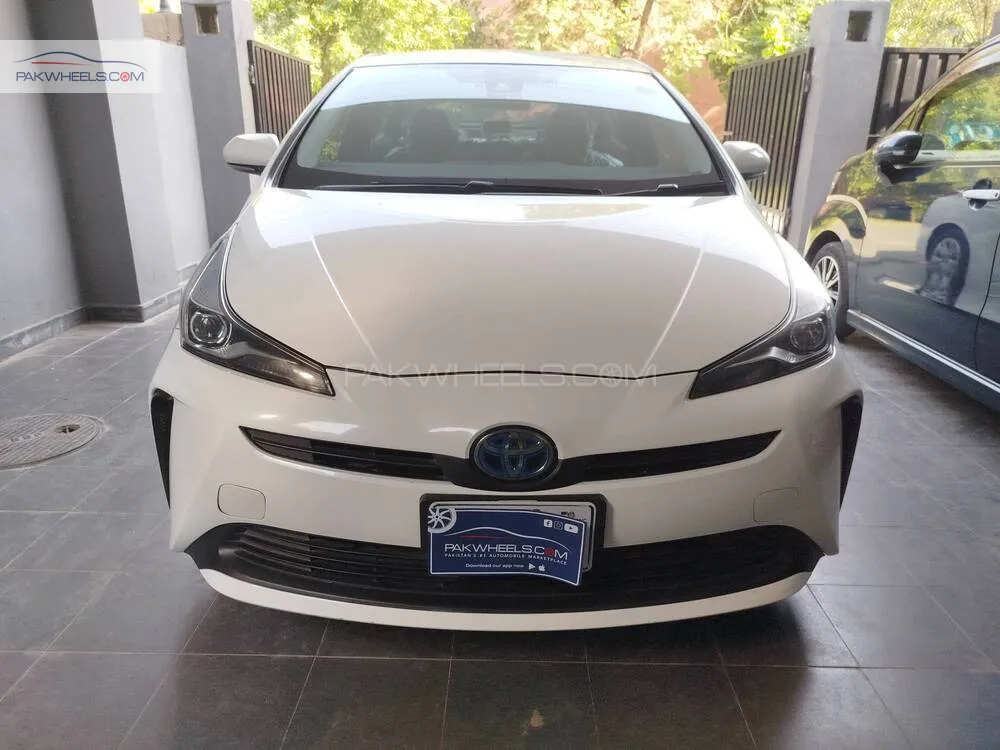 Toyota Prius 2020 for Sale in Lahore Image-1