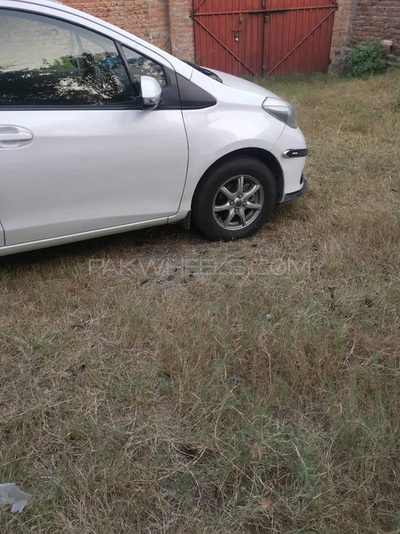Toyota Vitz 2013 for Sale in Swabi Toyota Vitz 2013 for Sale in Swabi Image-9