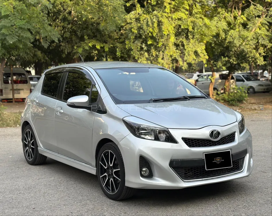 Toyota Vitz 2013 for Sale in Islamabad Toyota Vitz 2013 for Sale in Islamabad Image-3