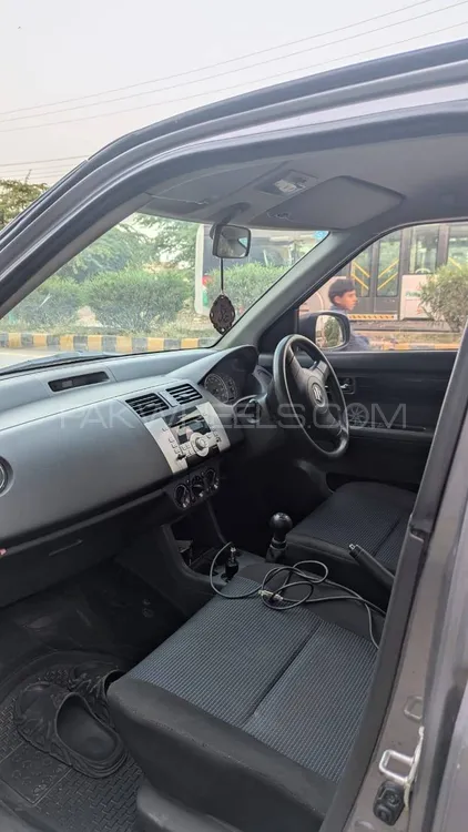 Suzuki Swift 2016 for Sale in Peshawar Suzuki Swift 2016 for Sale in Peshawar Image-2