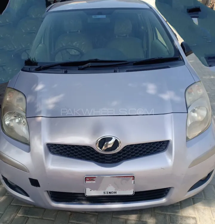 Toyota Vitz 2007 for Sale in Peshawar Image-1