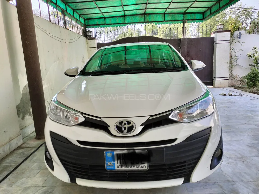 Toyota Yaris Sedan 2021 for Sale in Multan Image-1
