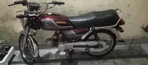 DYL Dhoom YD-70 2010