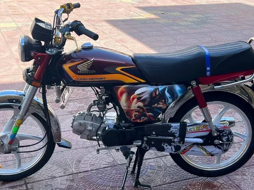 Honda CD 70 2024