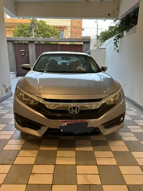 Honda Civic Oriel 1.8 i-VTEC CVT 2017