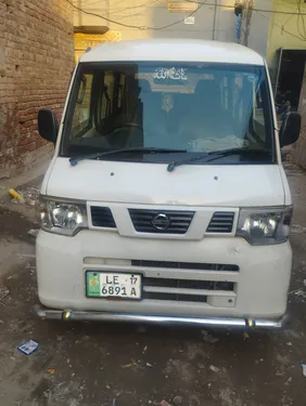 Nissan Clipper E 2017