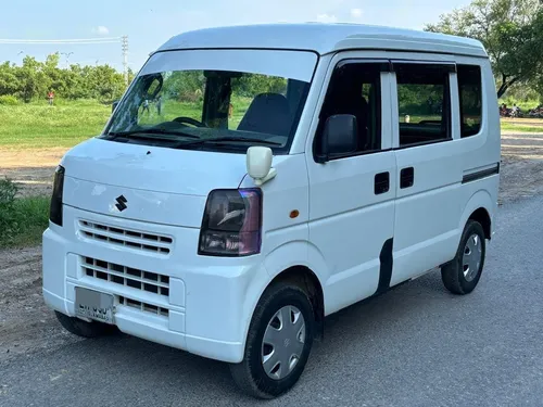 Suzuki Every Join 2010