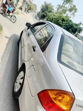 Suzuki Liana 2007