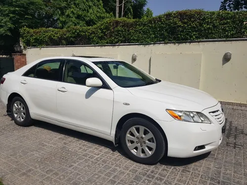 Toyota Camry Up-Spec Automatic 2.4 2007