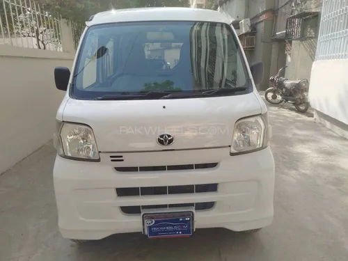 Toyota Pixis Van 2015
